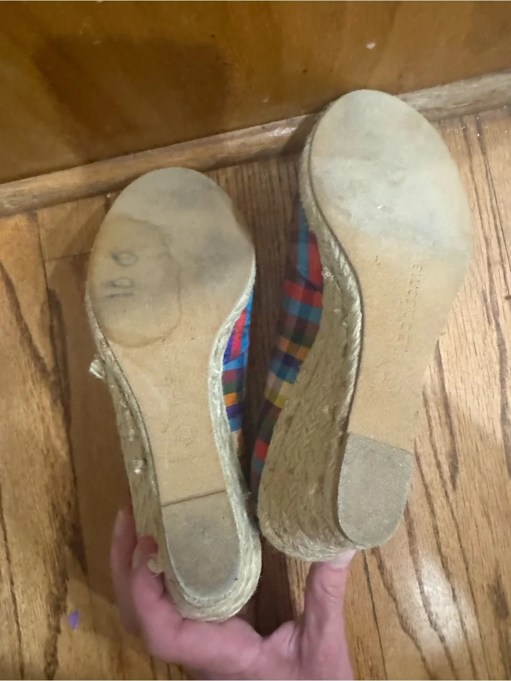 Women’s Liz Claiborne Multicolor Plaid Wedge Shoes Size 7.5